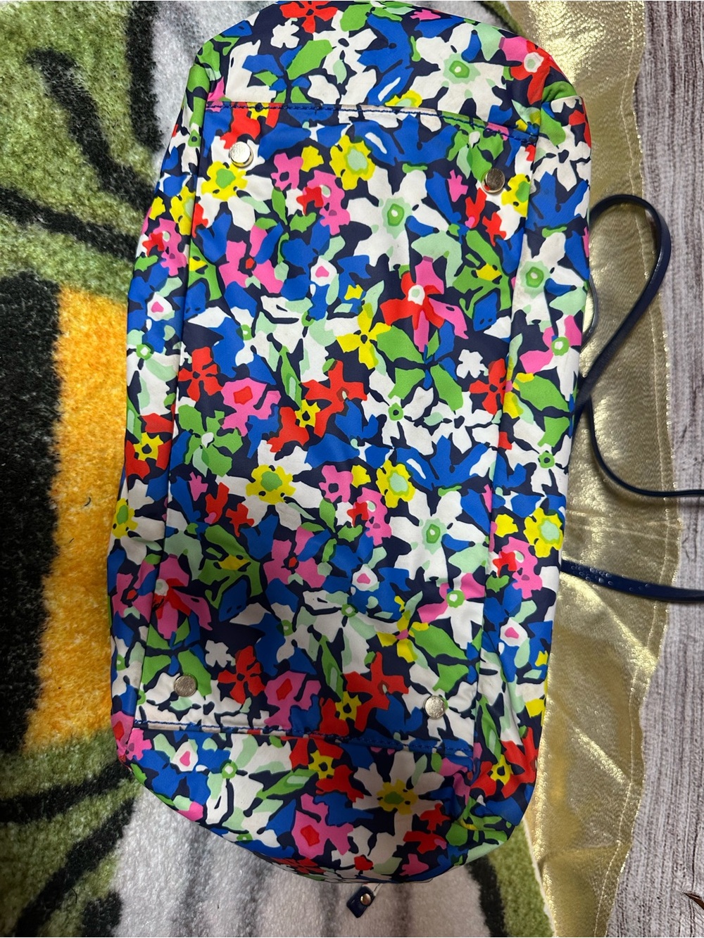Kate Spade New York Nylon Navy Floral Full Bloom Drawstring Tote
Handbag purse - Picture 4 of 16